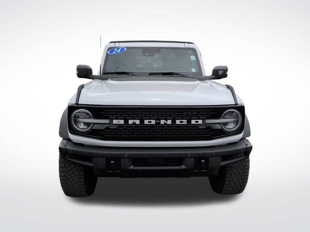 Certified 2024 Ford Bronco Wildtrak AWD/4WD image 11