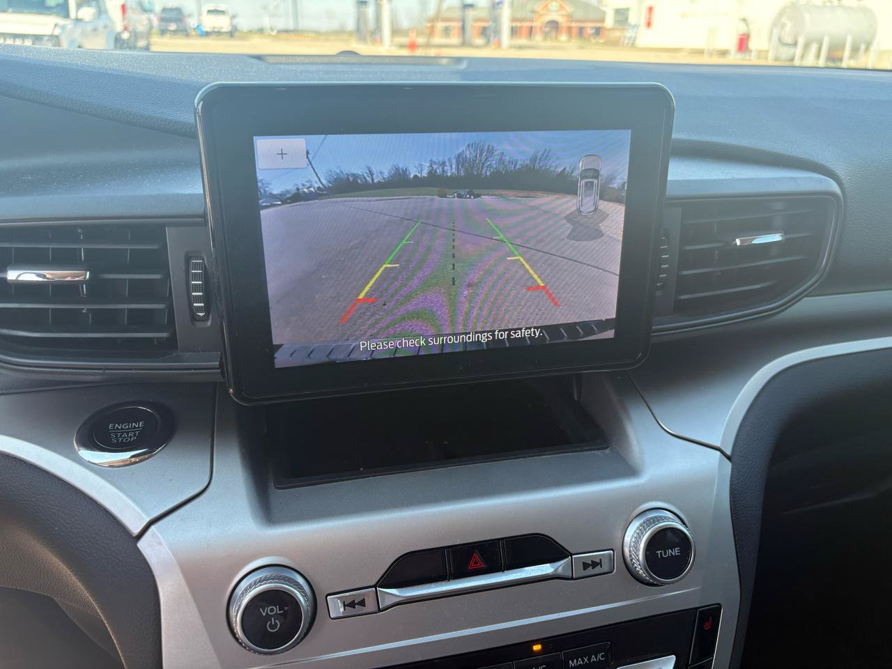 Certified 2022 Ford Explorer XLT RWD image 22