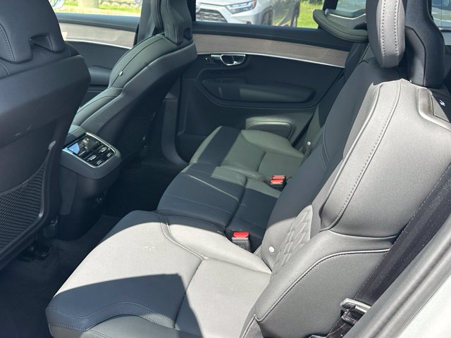 Used 2025 Volvo XC90 B6 Plus AWD/4WD image 15