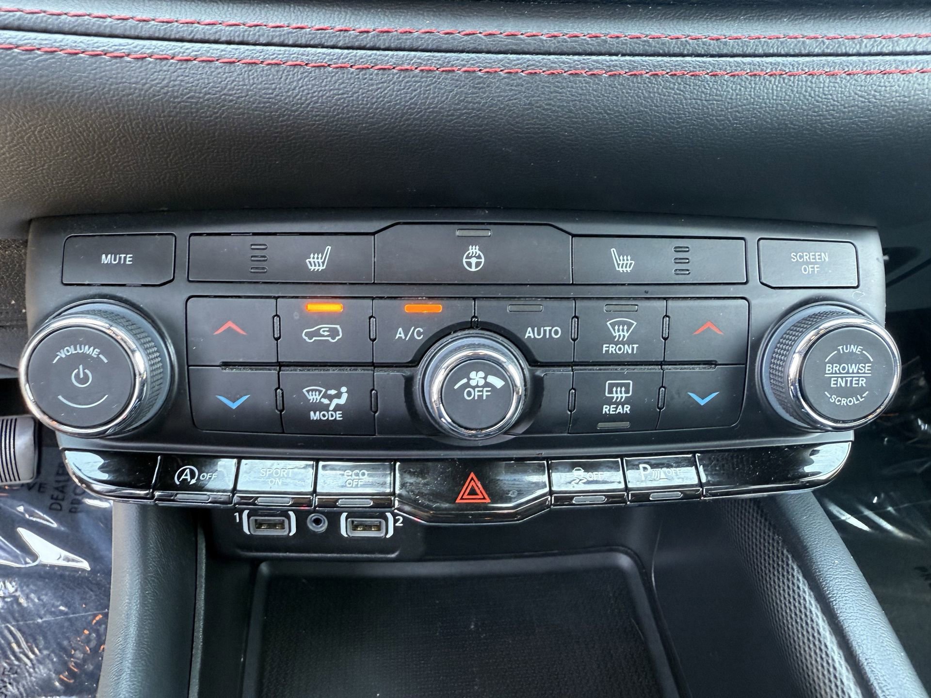 Used 2023 Dodge Durango GT image 15