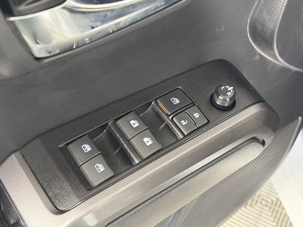 Used 2023 Toyota Tacoma TRD Off-Road AWD/4WD image 23