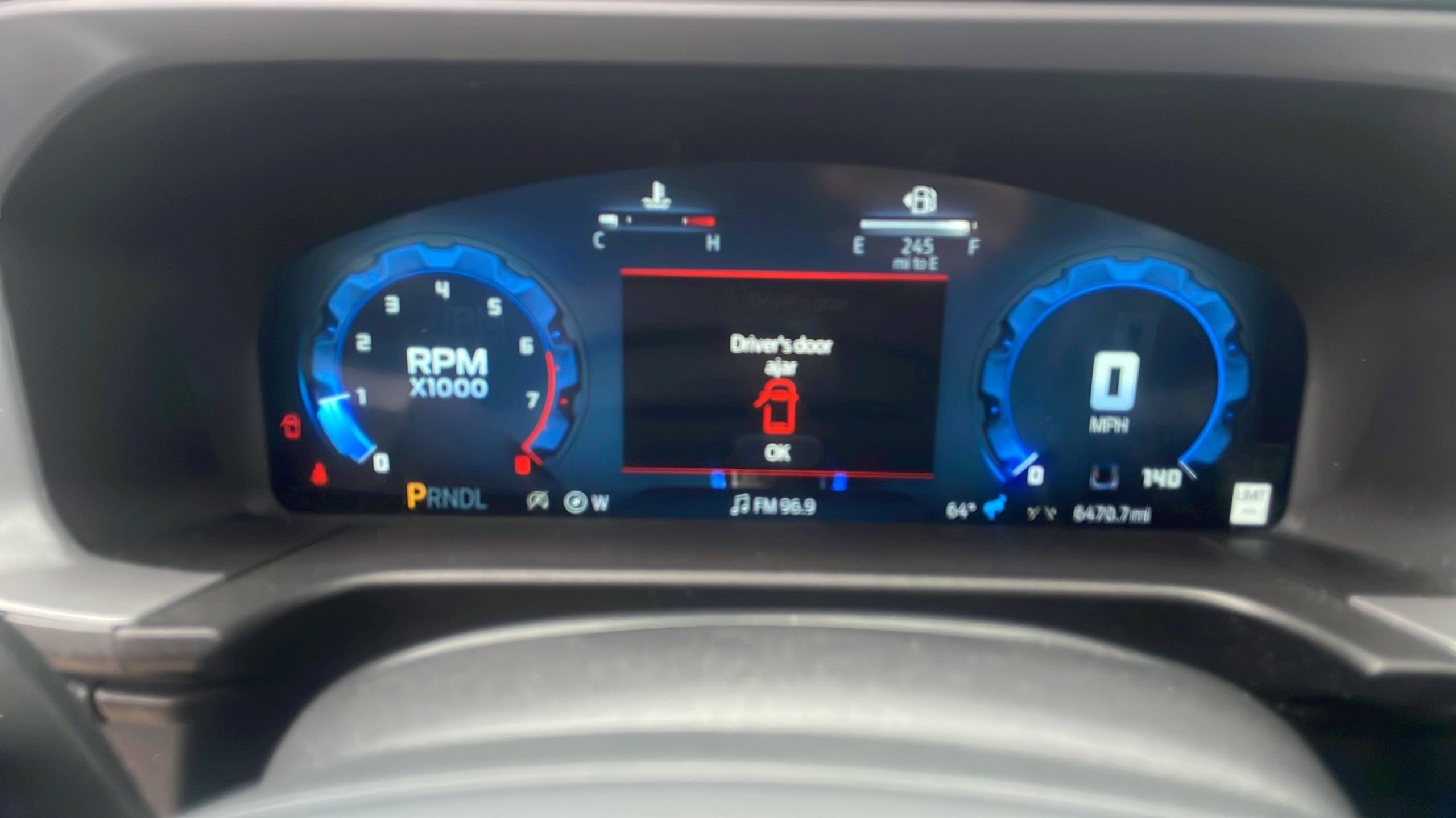 Certified 2025 Ford Bronco Sport Outer Banks w/ Outer Banks Tech Package+ AWD/4WD image 17