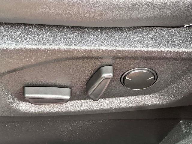 Certified 2024 Ford Edge ST-Line AWD/4WD image 12