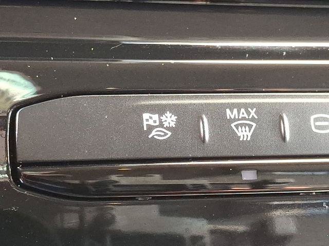 Certified 2024 Ford Transit 350 XLT RWD image 24