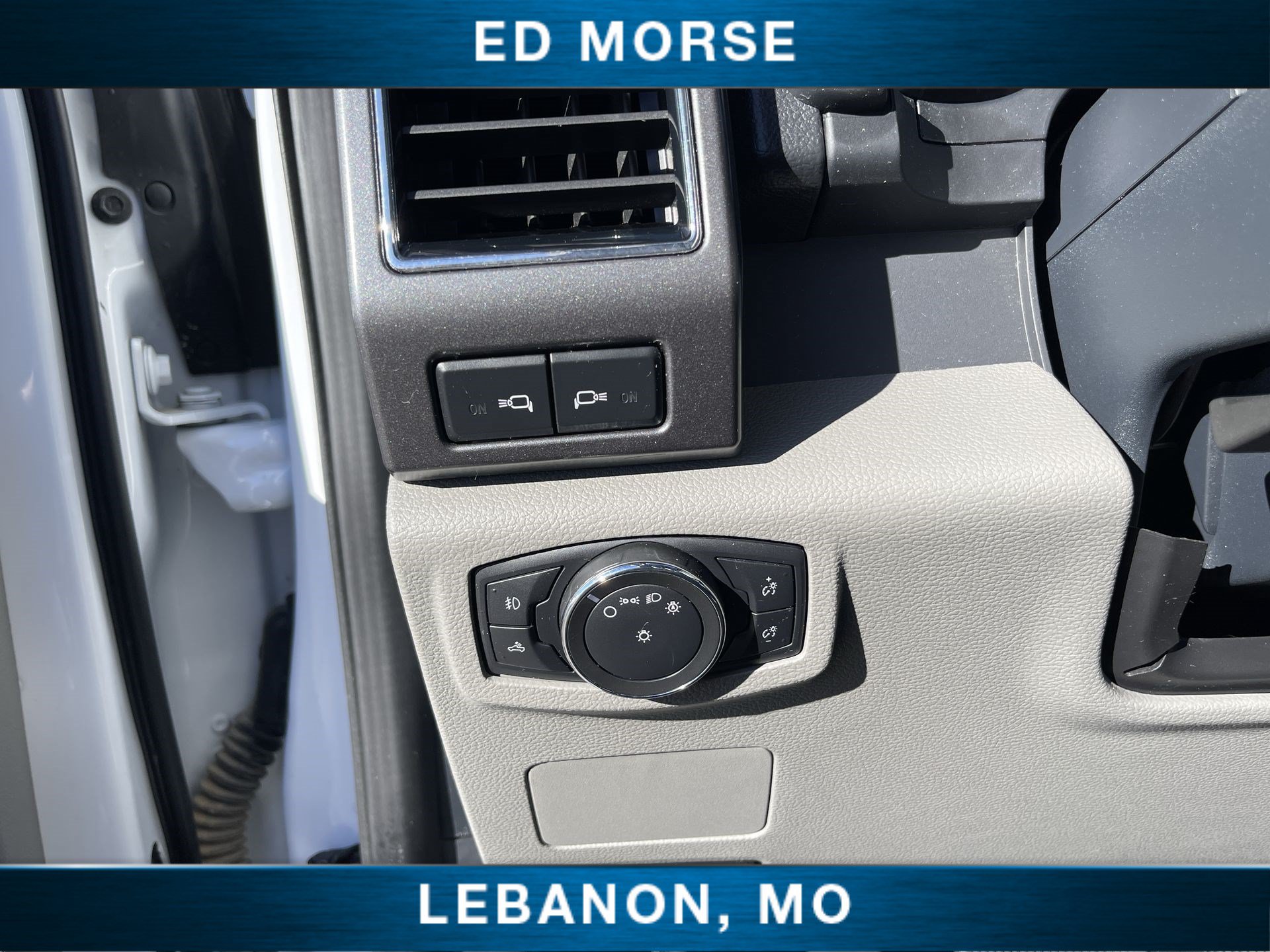 Certified 2022 Ford F250 XLT w/ XLT Value Package AWD/4WD image 16