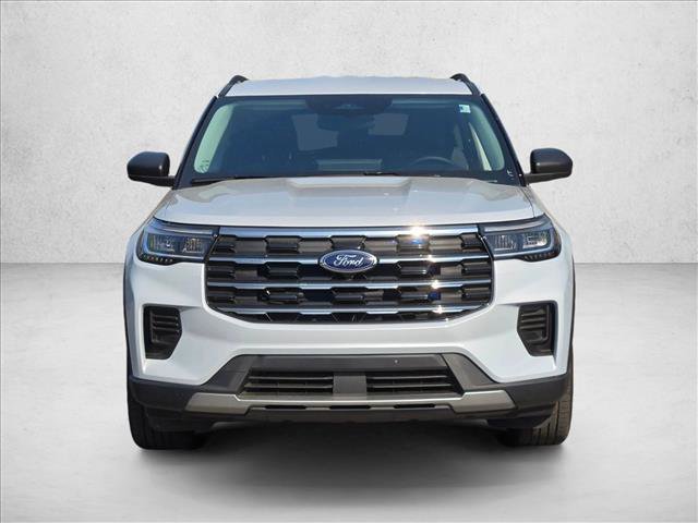 Certified 2025 Ford Explorer Active image 8