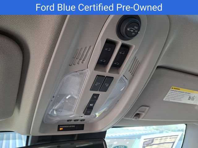 Used 2017 Chevrolet Equinox Premier w/ Enhanced Convenience Package AWD/4WD image 29
