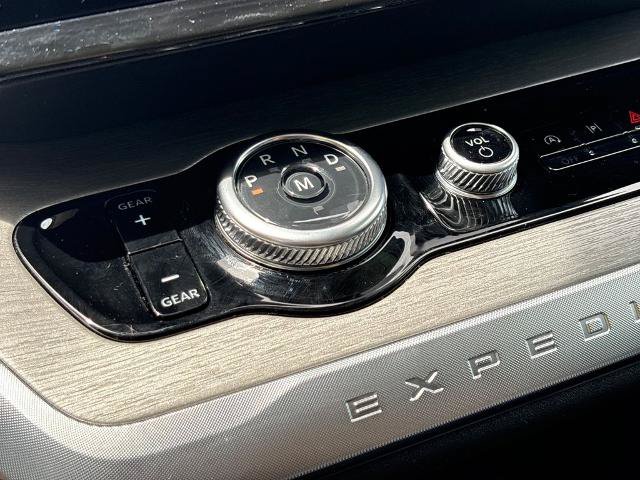 Certified 2025 Ford Expedition Max Platinum AWD/4WD image 26