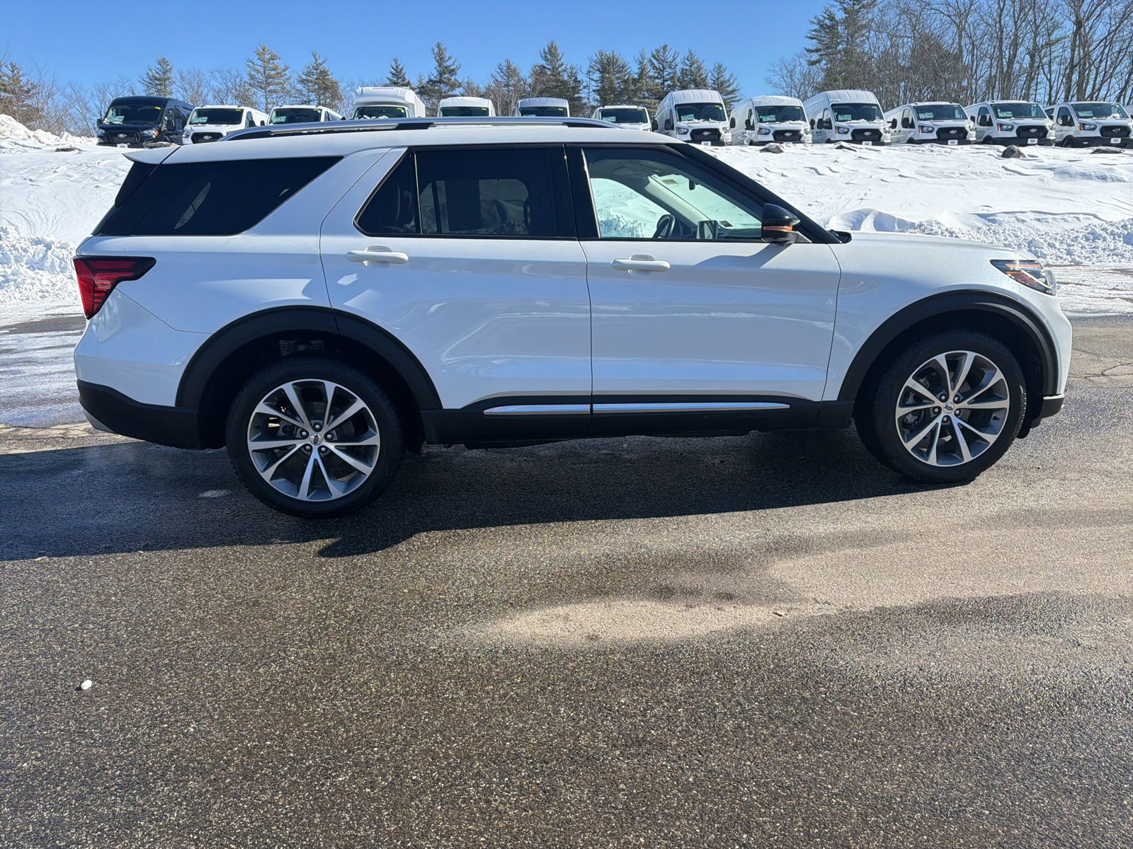 Certified 2025 Ford Explorer Platinum w/ Ultimate Package image 10