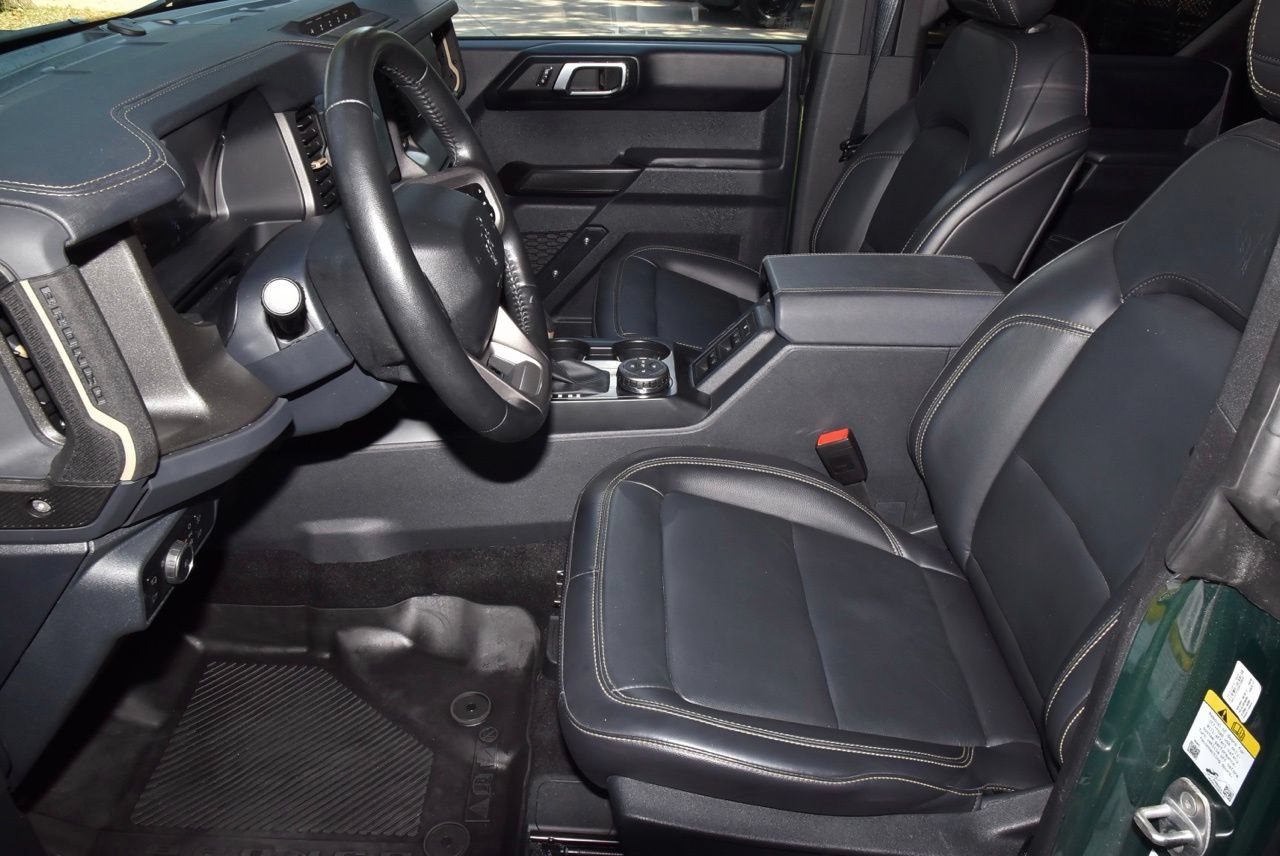Certified 2025 Ford Bronco Badlands AWD/4WD image 13