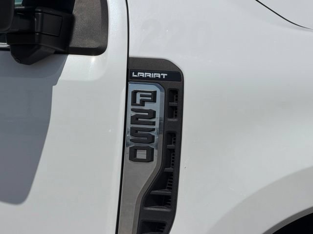 Certified 2023 Ford F250 Lariat w/ Chrome Package AWD/4WD image 5