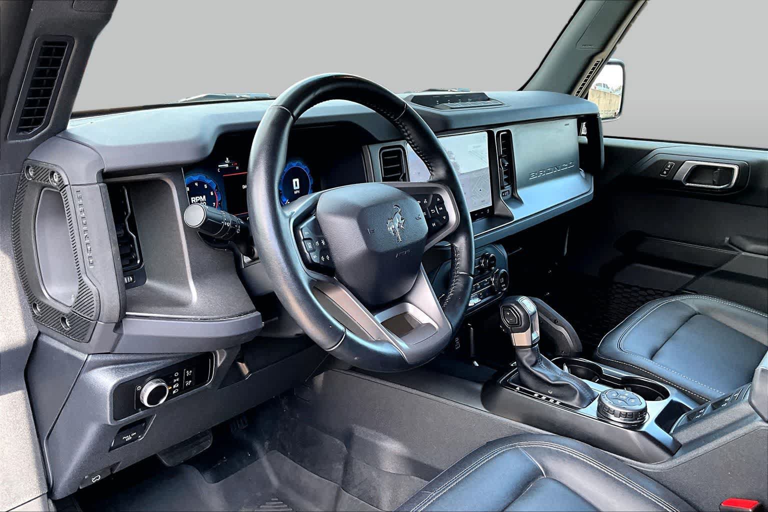 Certified 2025 Ford Bronco Big Bend w/ Black Diamond Package AWD/4WD image 18