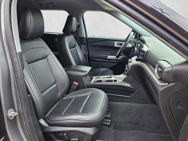 Certified 2023 Ford Explorer XLT w/ Equipment Group 202A RWD image 21
