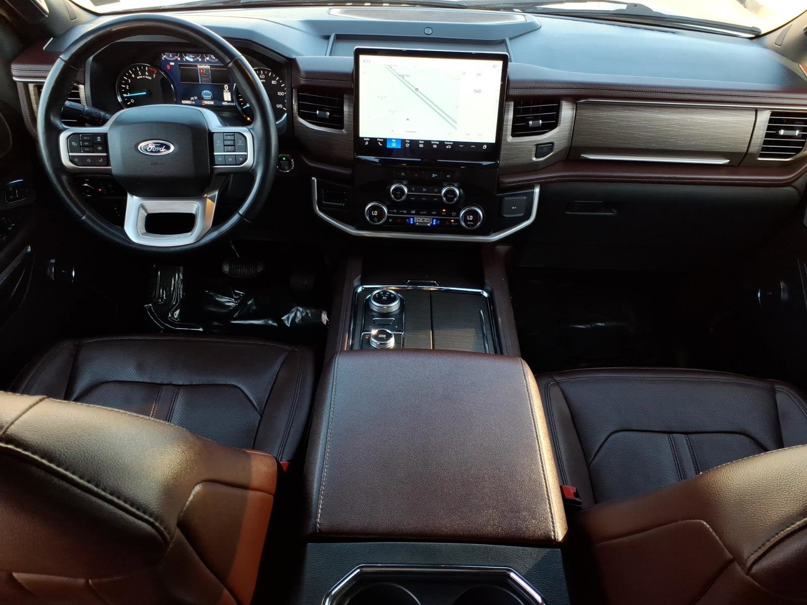 Certified 2024 Ford Expedition Limited image 17