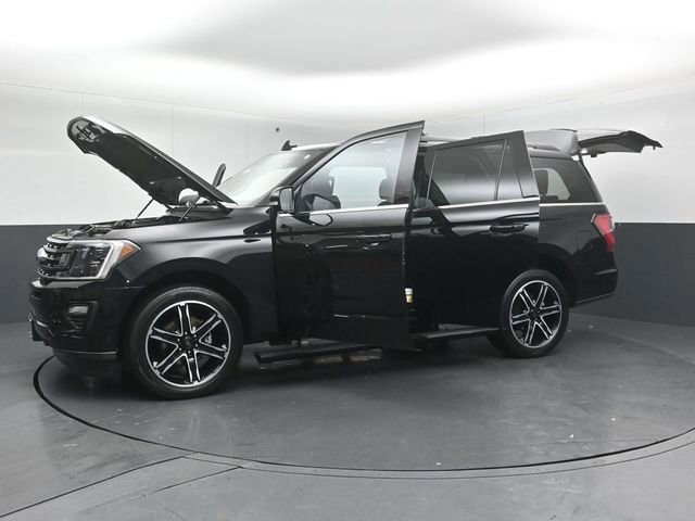 Certified 2020 Ford Expedition Limited w/ Equipment Group 303A image 59