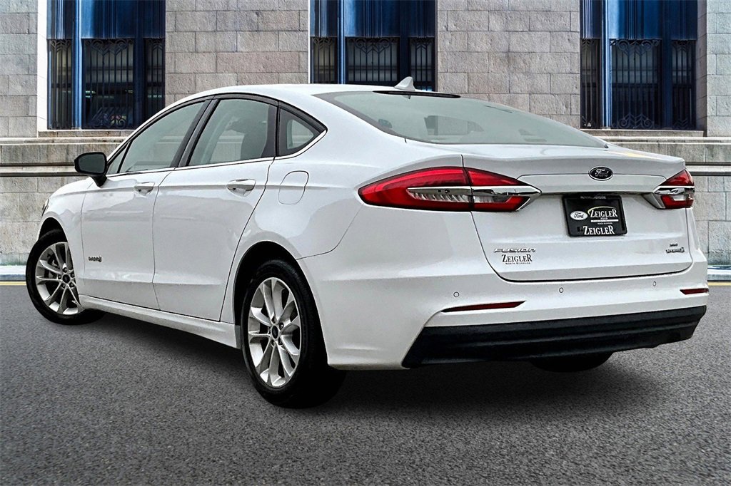 Certified 2019 Ford Fusion SE image 10