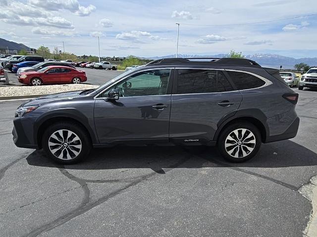 Used 2024 Subaru Outback Limited AWD/4WD image 3