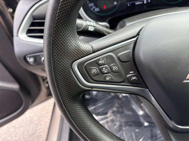 Used 2023 Chevrolet Malibu LT FWD image 22