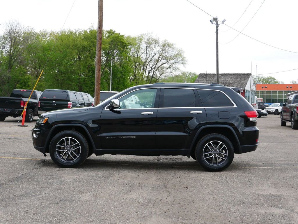 Used 2019 Jeep Grand Cherokee Limited AWD/4WD image 5