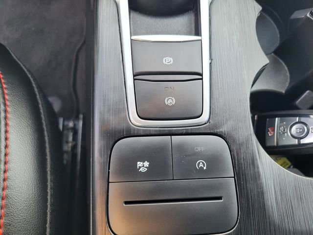 Certified 2025 Ford Escape ST-Line image 25