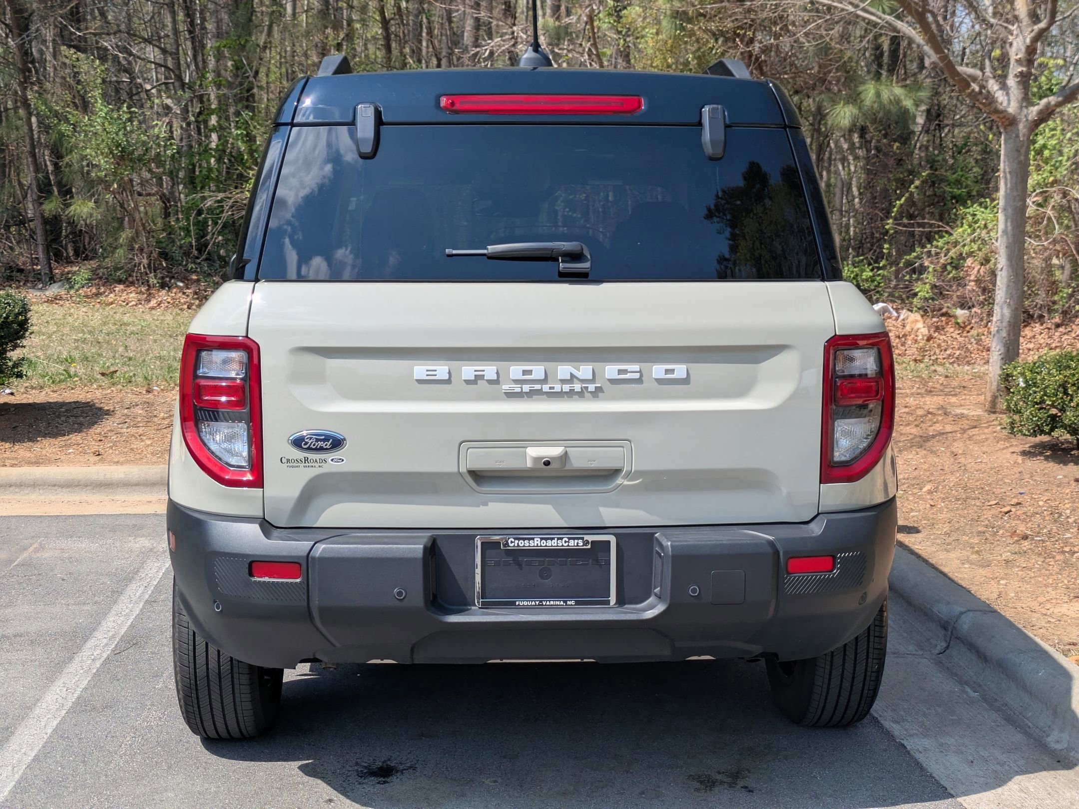 Certified 2025 Ford Bronco Sport Outer Banks w/ Outer Banks Tech Package+ image 3