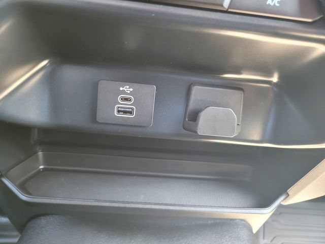 Certified 2026 Ford F150 XL w/ Equipment Group 103A High RWD image 21