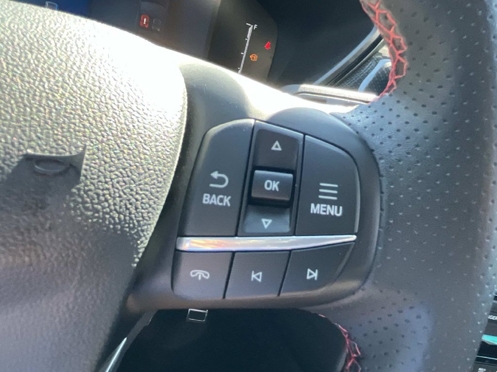 Certified 2024 Ford Escape ST-Line w/ Tech Pack #1 FWD image 35