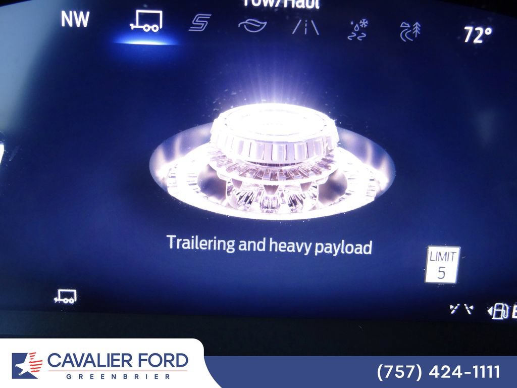 Certified 2025 Ford Explorer ST-Line AWD/4WD image 34