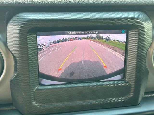 Used 2022 Jeep Wrangler Unlimited Sport AWD/4WD image 25