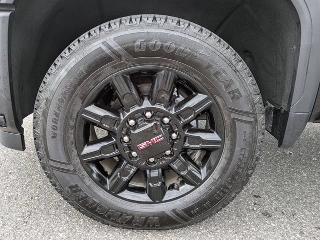 Used 2024 GMC Sierra 2500 AT4 w/ AT4 Premium Plus Package AWD/4WD image 9