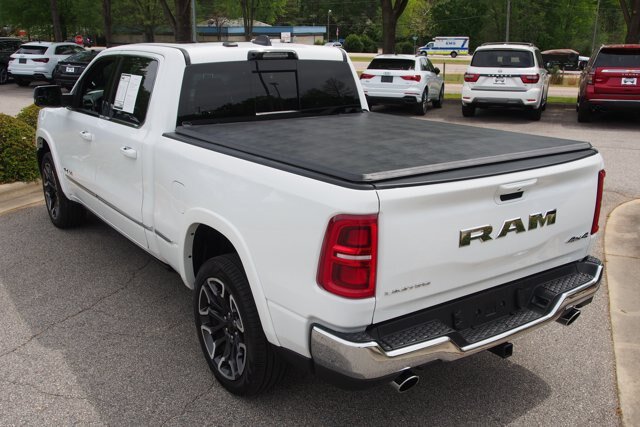 Used 2025 RAM 1500 Limited AWD/4WD image 6