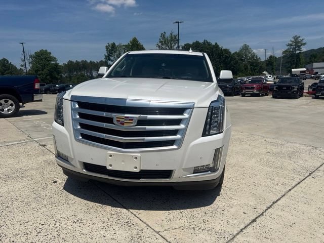 Used 2019 Cadillac Escalade Luxury AWD/4WD image 3