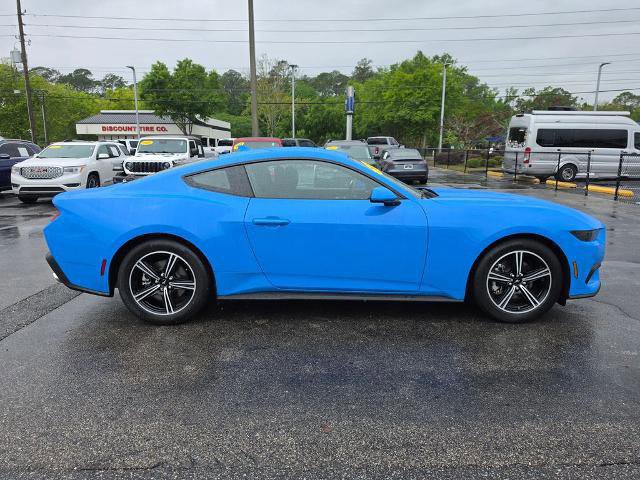 Certified 2025 Ford Mustang Coupe image 4