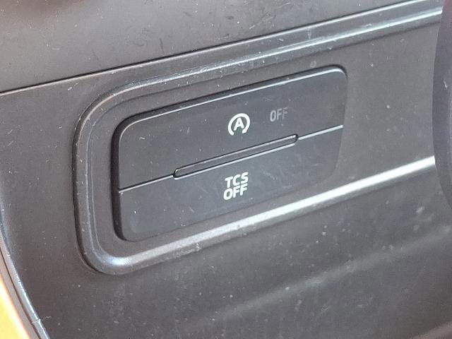 Certified 2022 Ford EcoSport SE w/ SE Appearance Package image 23