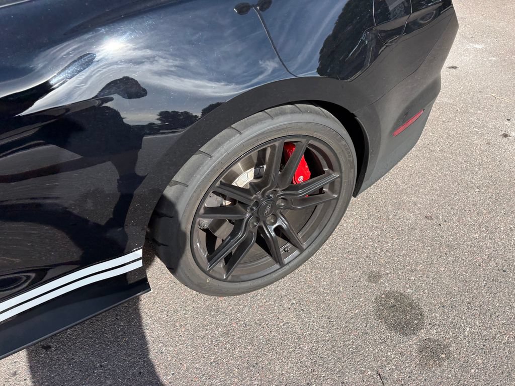 Certified 2020 Ford Mustang Shelby GT500 w/ Technology Package RWD image 12