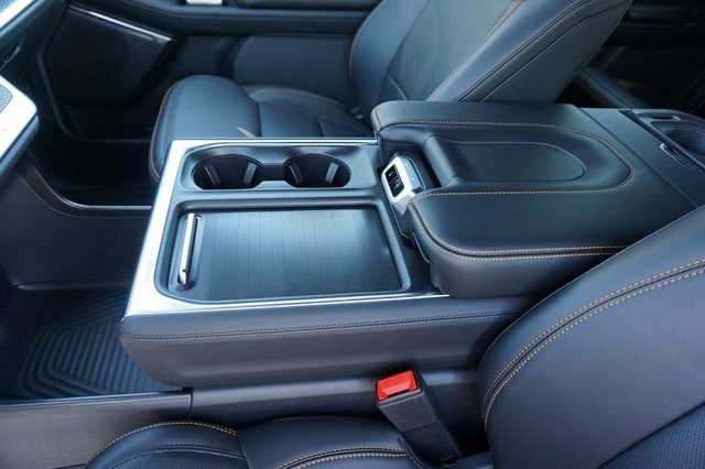 Certified 2025 Ford Expedition Tremor image 32