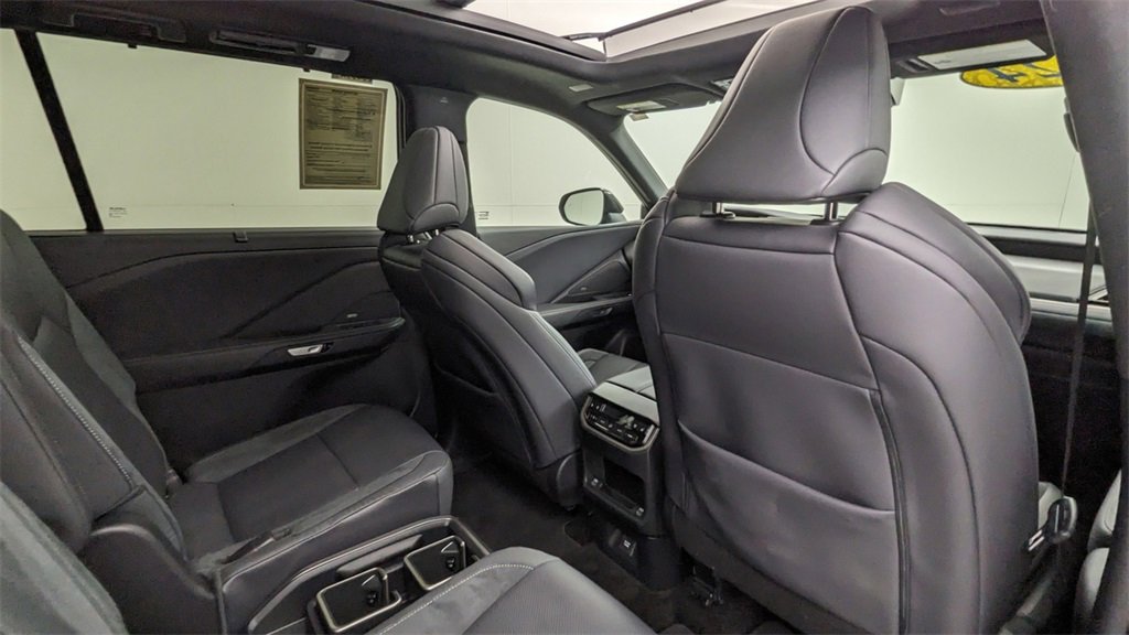 Used 2024 Lexus TX 500h AWD w/ Technology Package image 39