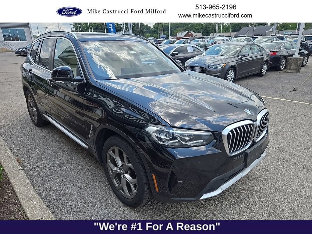 Used 2022 BMW X3 xDrive30i w/ Convenience Package AWD/4WD image 3