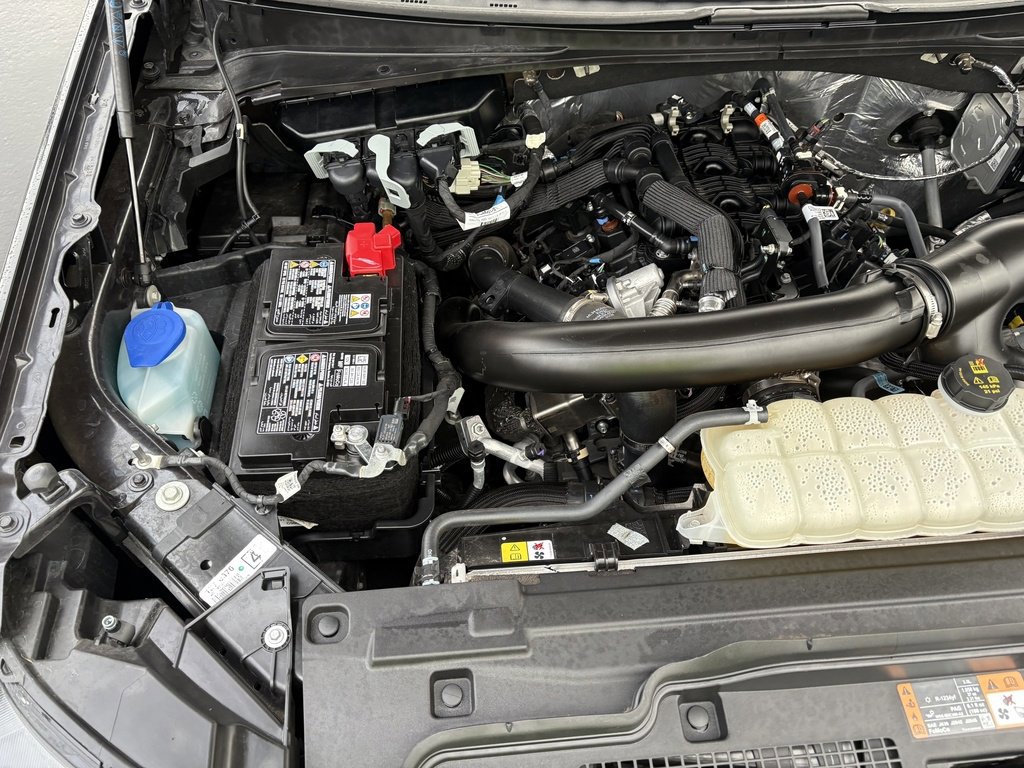 Certified 2025 Ford Expedition Active image 42