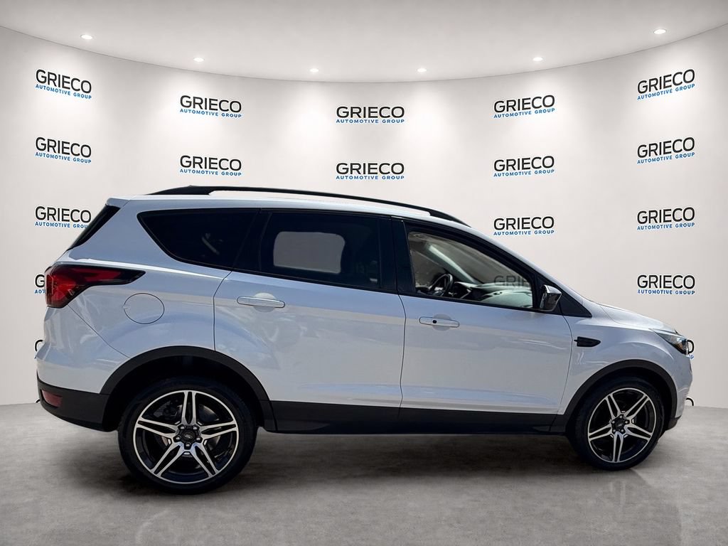 Certified 2019 Ford Escape SEL FWD image 8