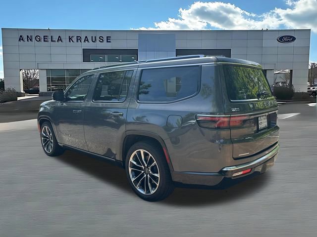 Used 2022 Jeep Wagoneer Series III w/ Premium Group I AWD/4WD image 6