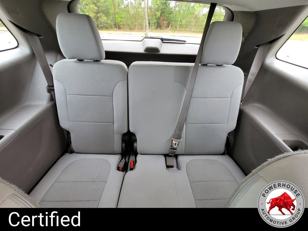 Used 2020 Chevrolet Traverse LT image 16