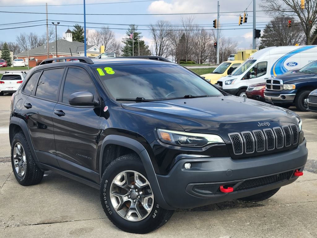Used 2019 Jeep Cherokee Trailhawk image 31