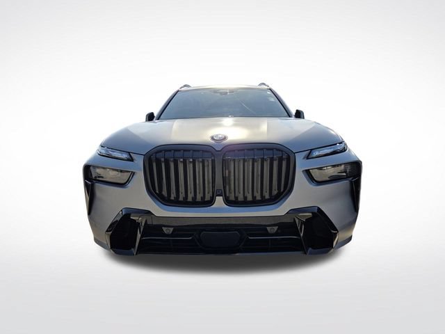 Used 2024 BMW X7 xDrive40i w/ M Sport Package AWD/4WD image 3