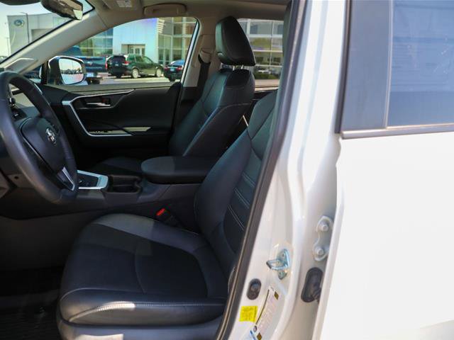 Used 2021 Toyota RAV4 Limited AWD/4WD image 20