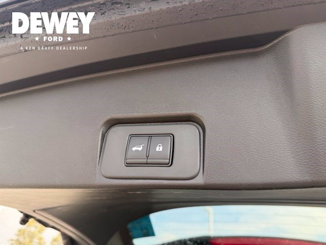 Used 2026 Nissan Rogue SV AWD/4WD image 36