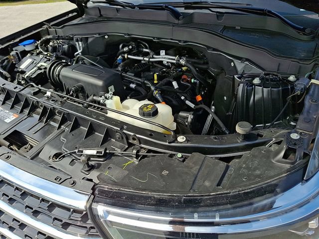 Certified 2023 Ford Explorer XLT w/ Equipment Group 202A AWD/4WD image 37