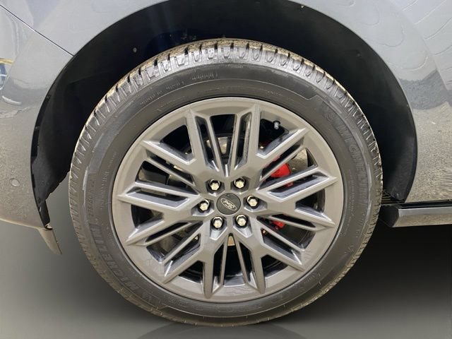 Certified 2025 Ford Expedition Platinum w/ Stealth Performance Package AWD/4WD image 25