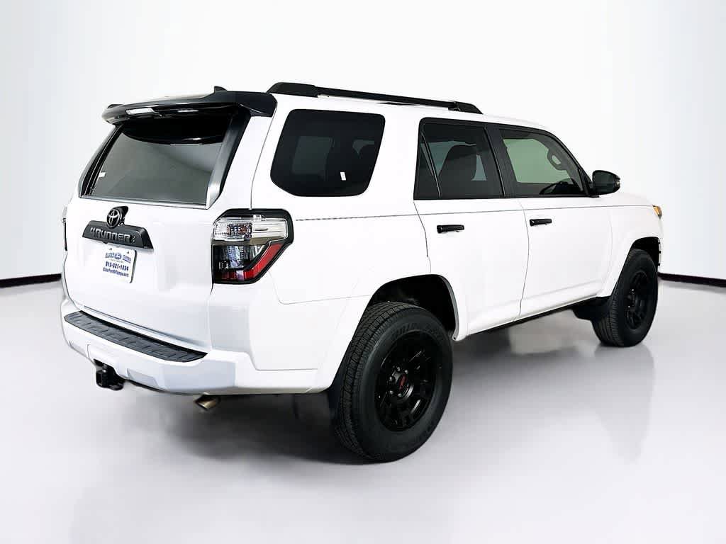 Used 2021 Toyota 4Runner Venture w/ Moonroof Package AWD/4WD image 24