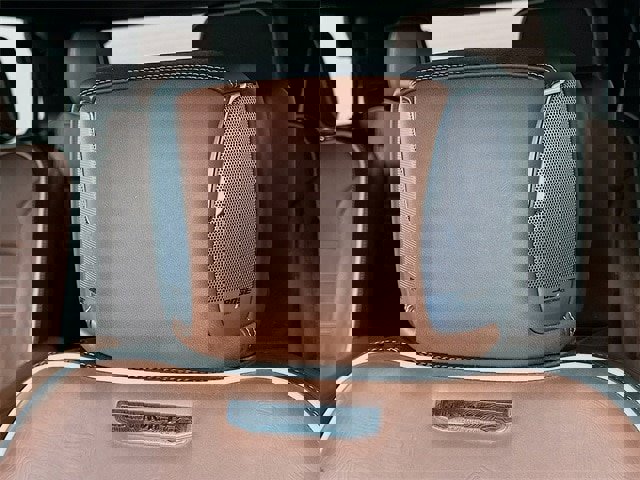 Used 2023 GMC Yukon Denali Ultimate image 23